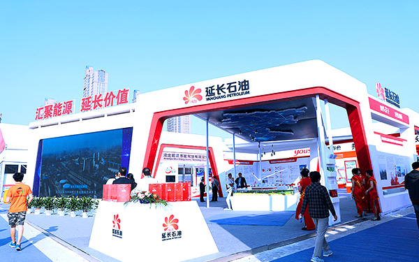 东莞展台搭建公司如何巧用灯光设计聚拢展会人气?